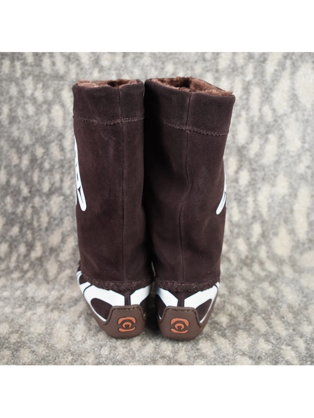 Manitobah Mukluks Corinne Hunt Tamara Suede Mukluks Size L8/M6 Brown NWOT $350 - Picture 6 of 15